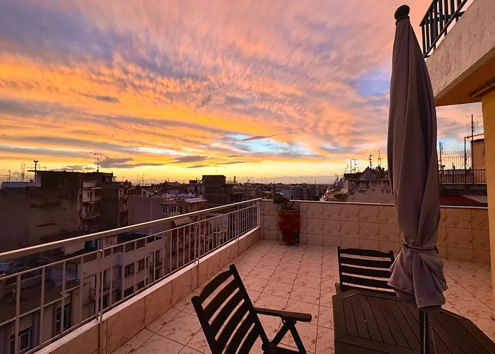Horizon /Downtown Penthouse W/ Massive Terrace