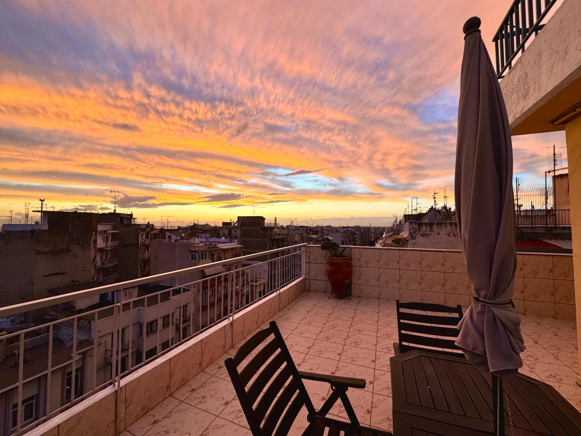 Appartement Horizon /downtown Penthouse W/ Massive Terrace Thessalonique